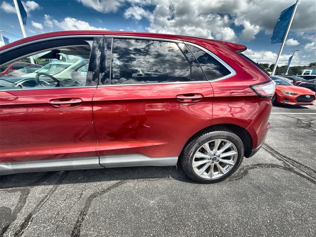 Thumbnail: 2018 Ford Edge - 4