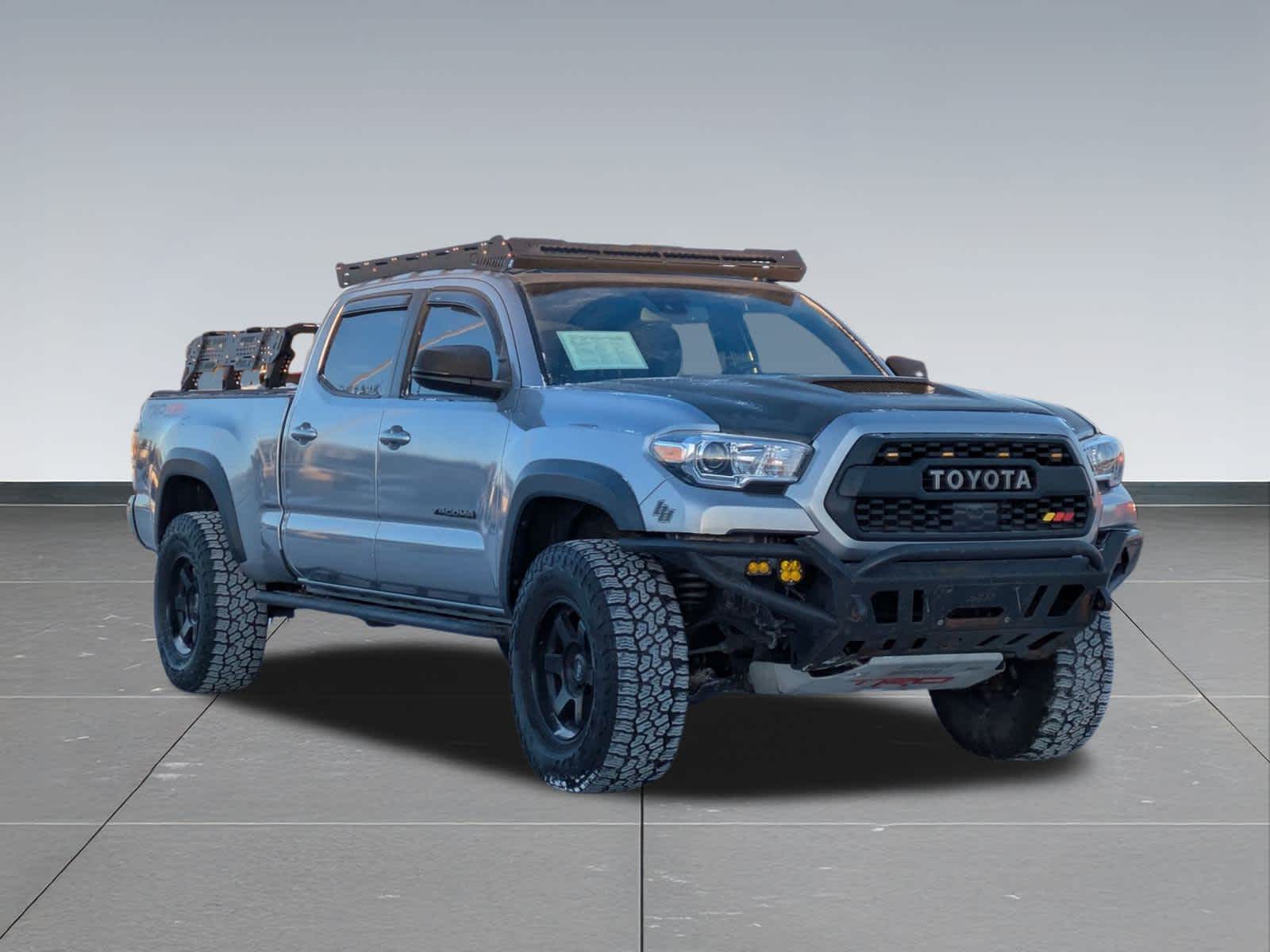 Thumbnail: 2020 Toyota Tacoma - 8