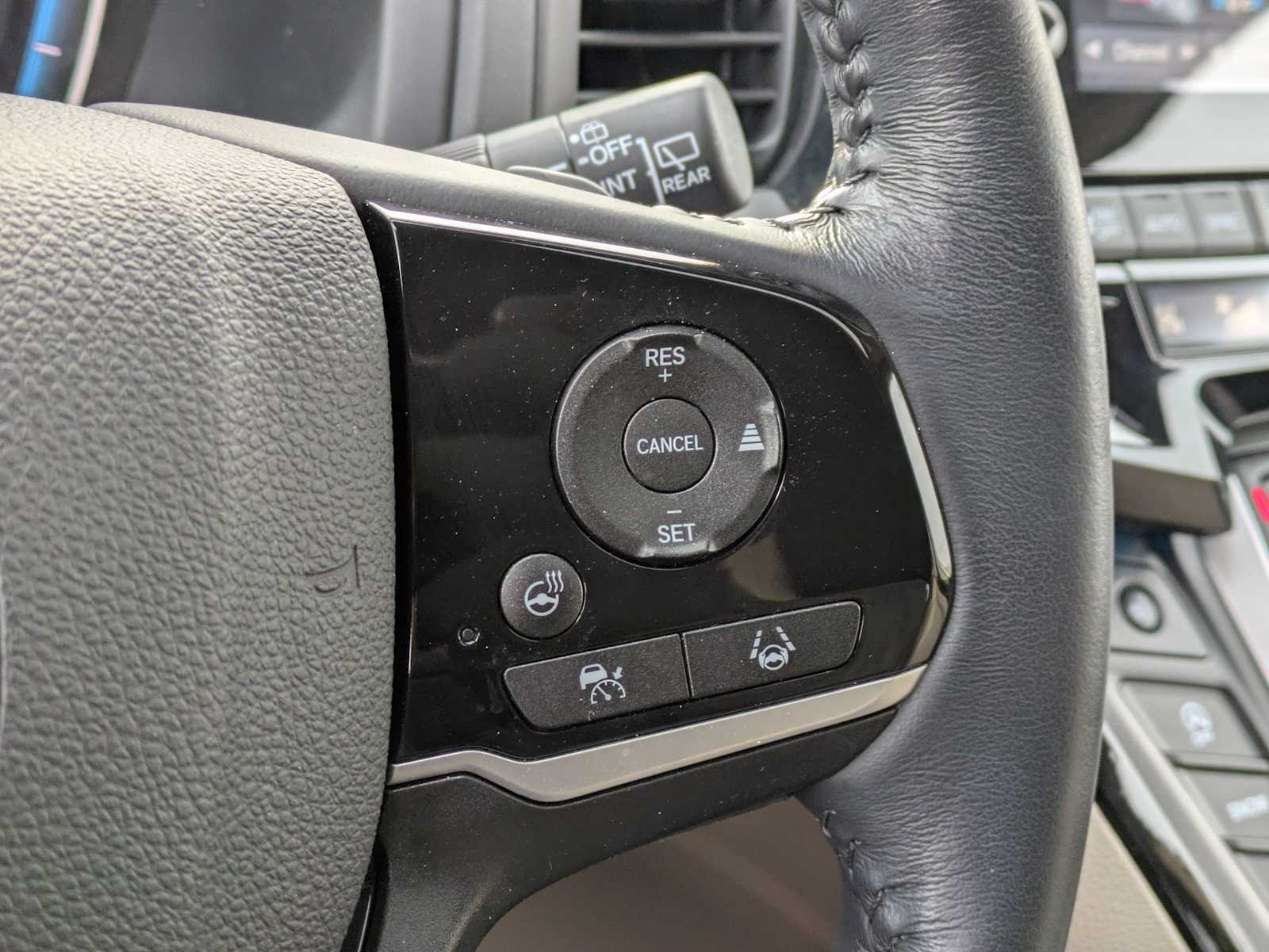 Thumbnail: 2023 Honda Odyssey - 25