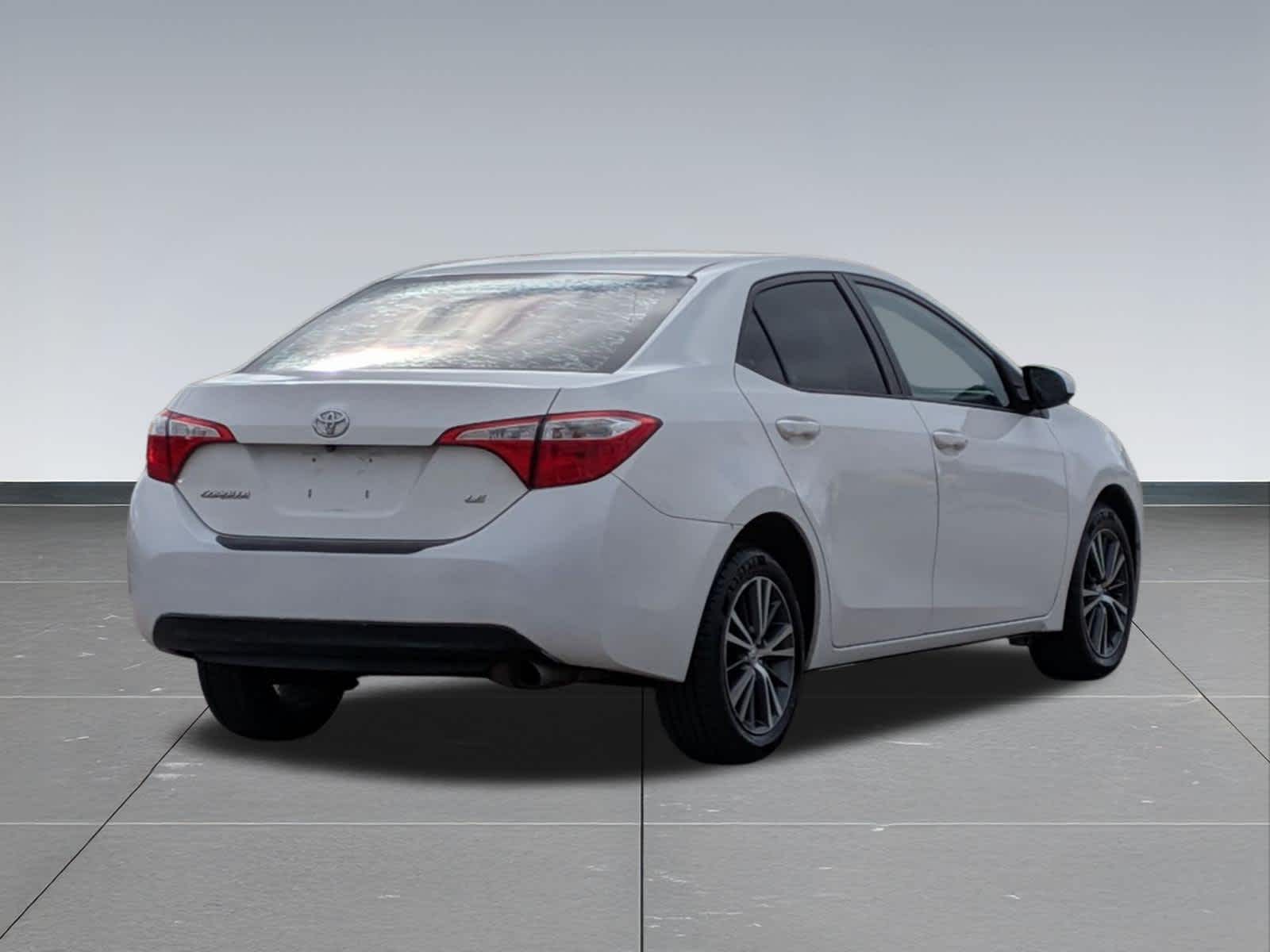 Thumbnail: 2016 Toyota Corolla - 5
