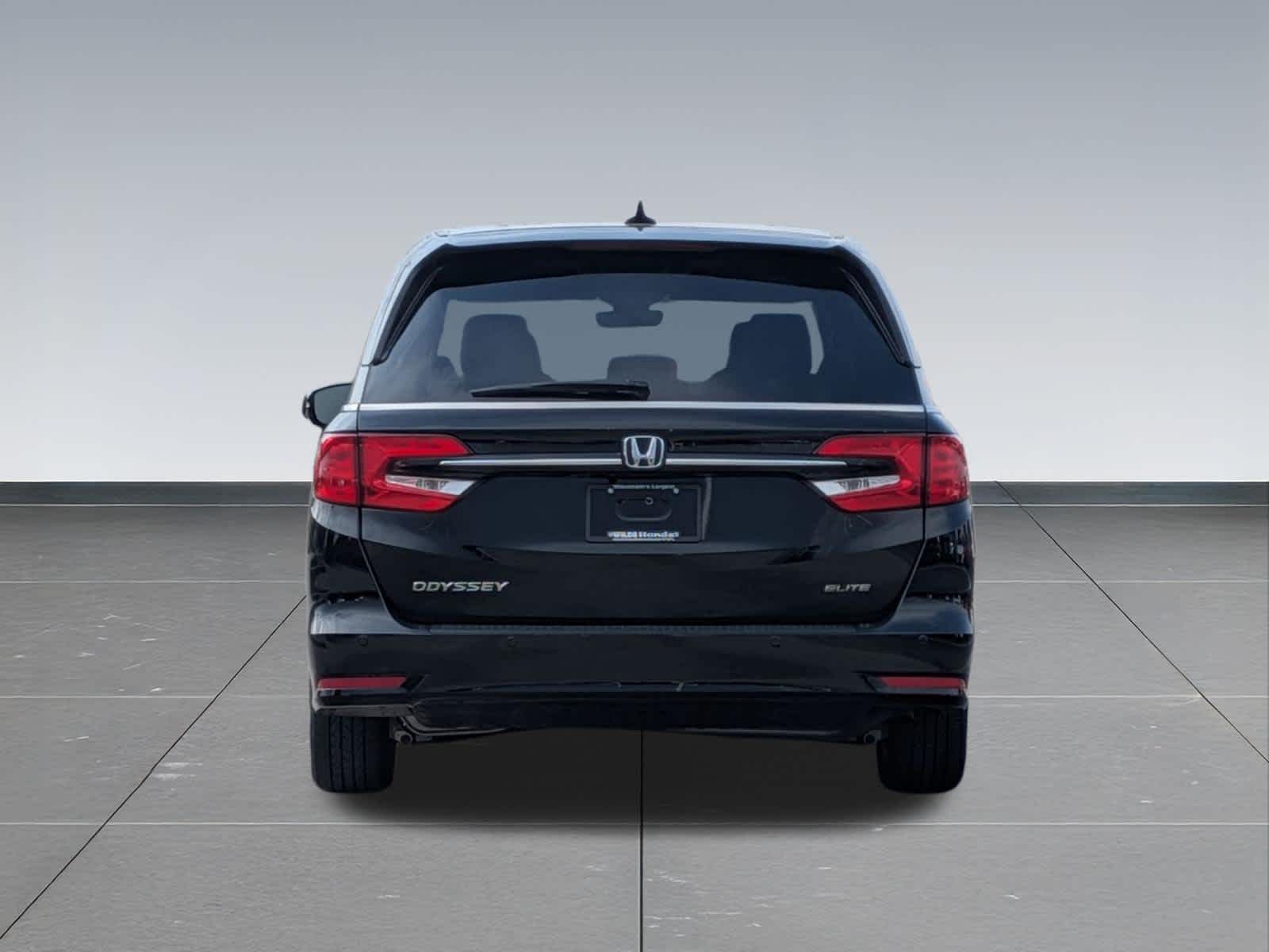 Thumbnail: 2023 Honda Odyssey - 4