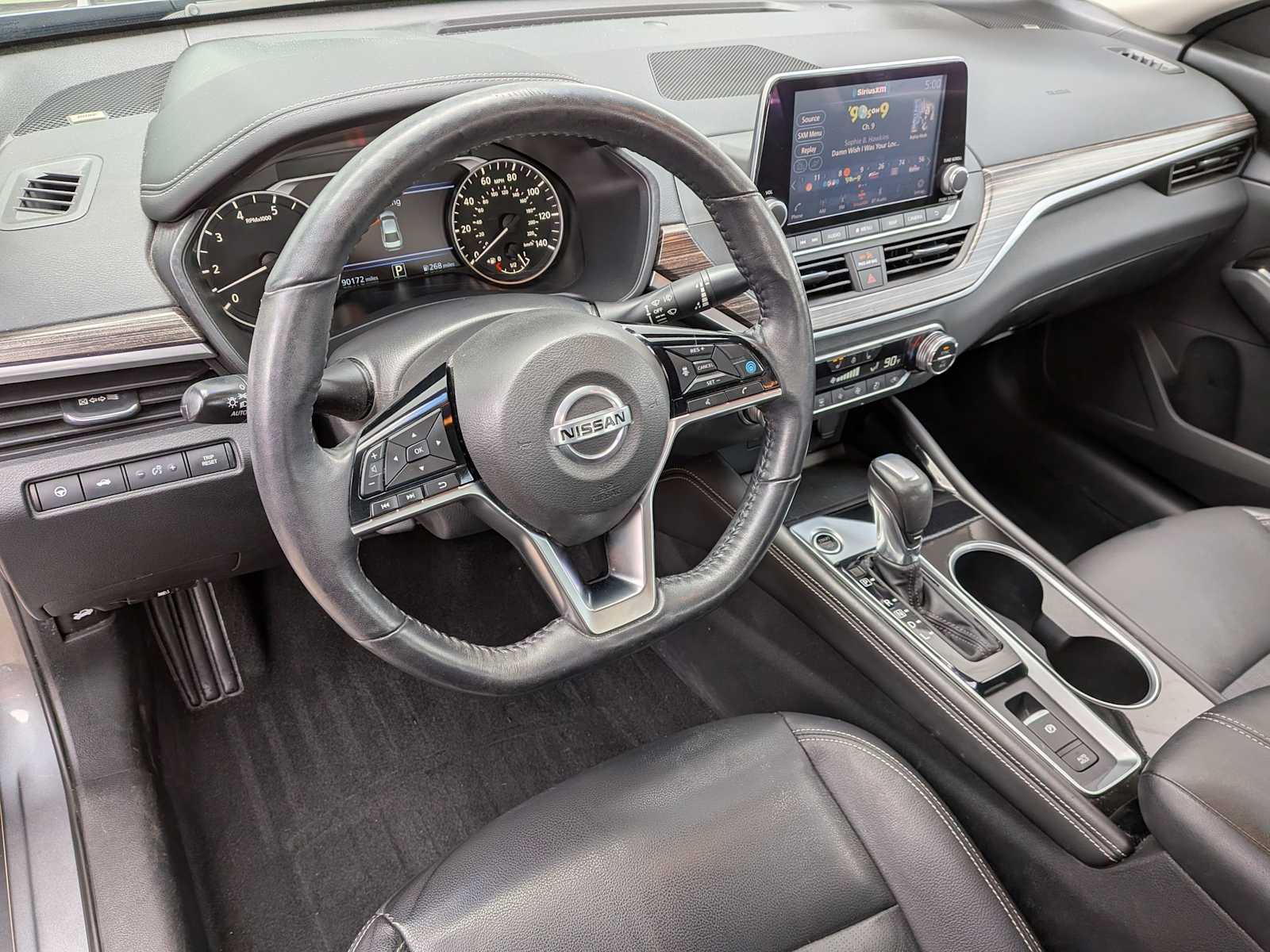 2020 Nissan Altima Platinum - Photo 14
