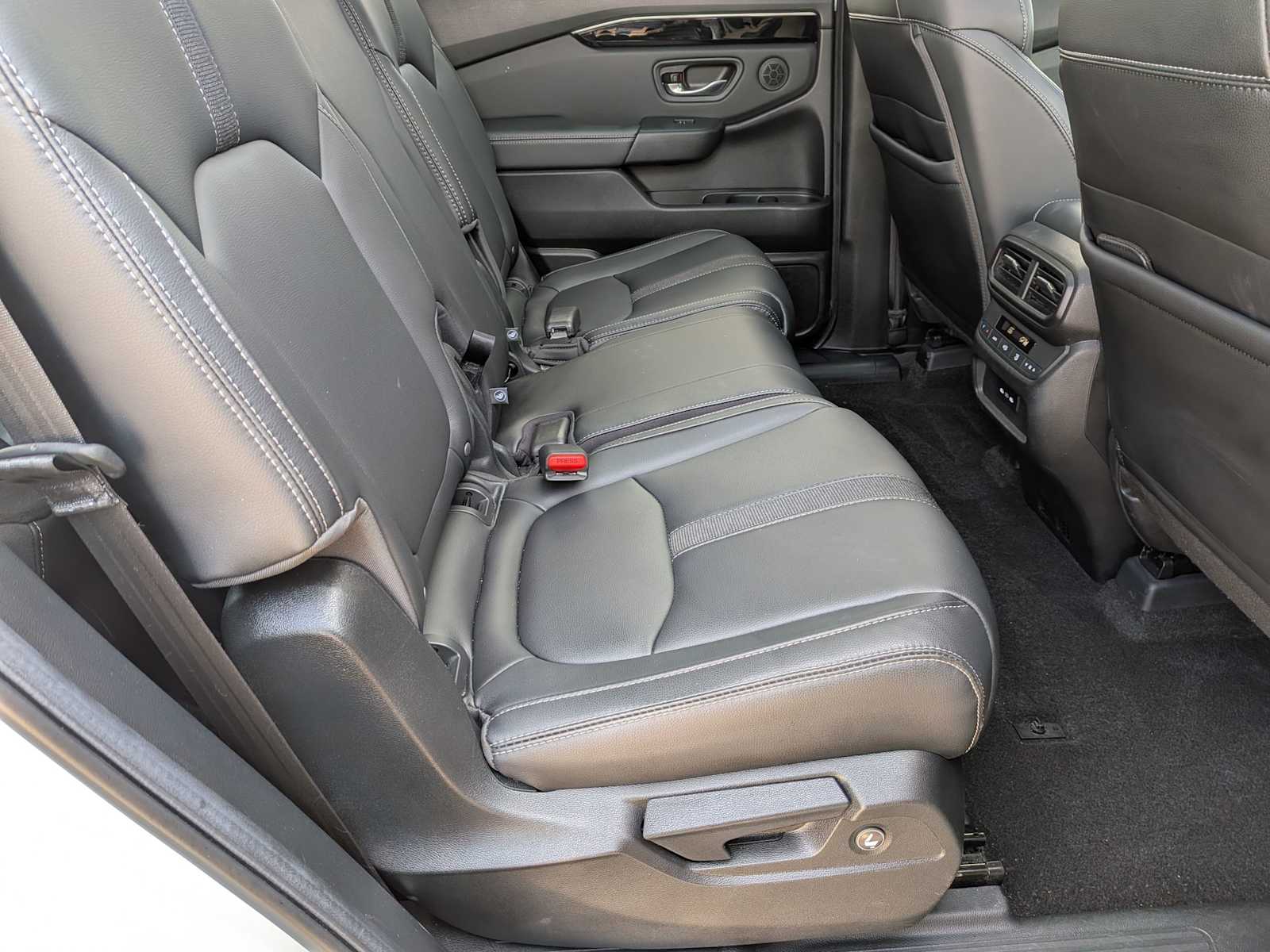 Thumbnail: 2024 Honda Pilot - 19