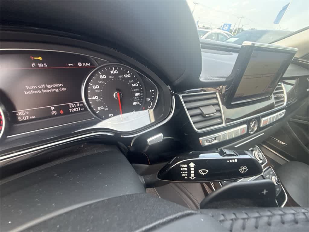 Thumbnail: 2015 Audi A8 - 25
