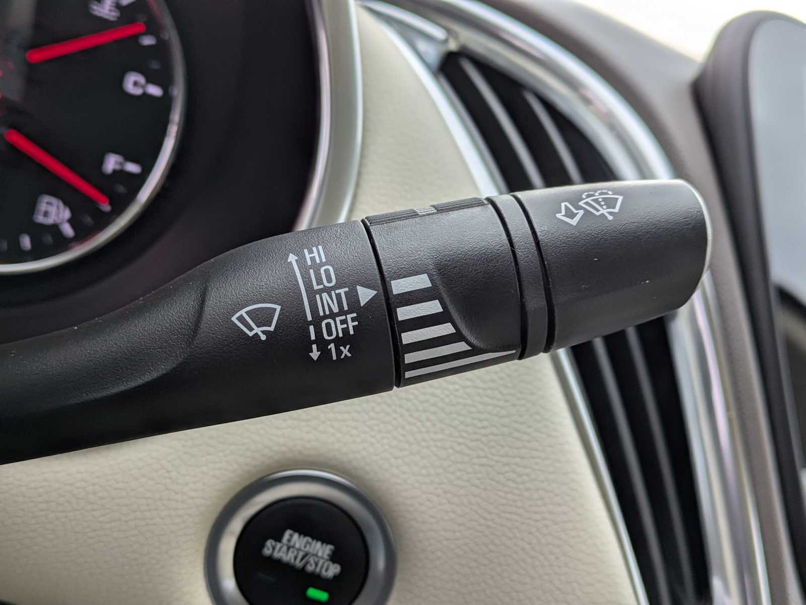 Thumbnail: 2024 Chevrolet Malibu - 24