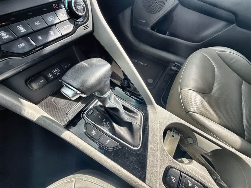 Thumbnail: 2019 Kia Niro - 31