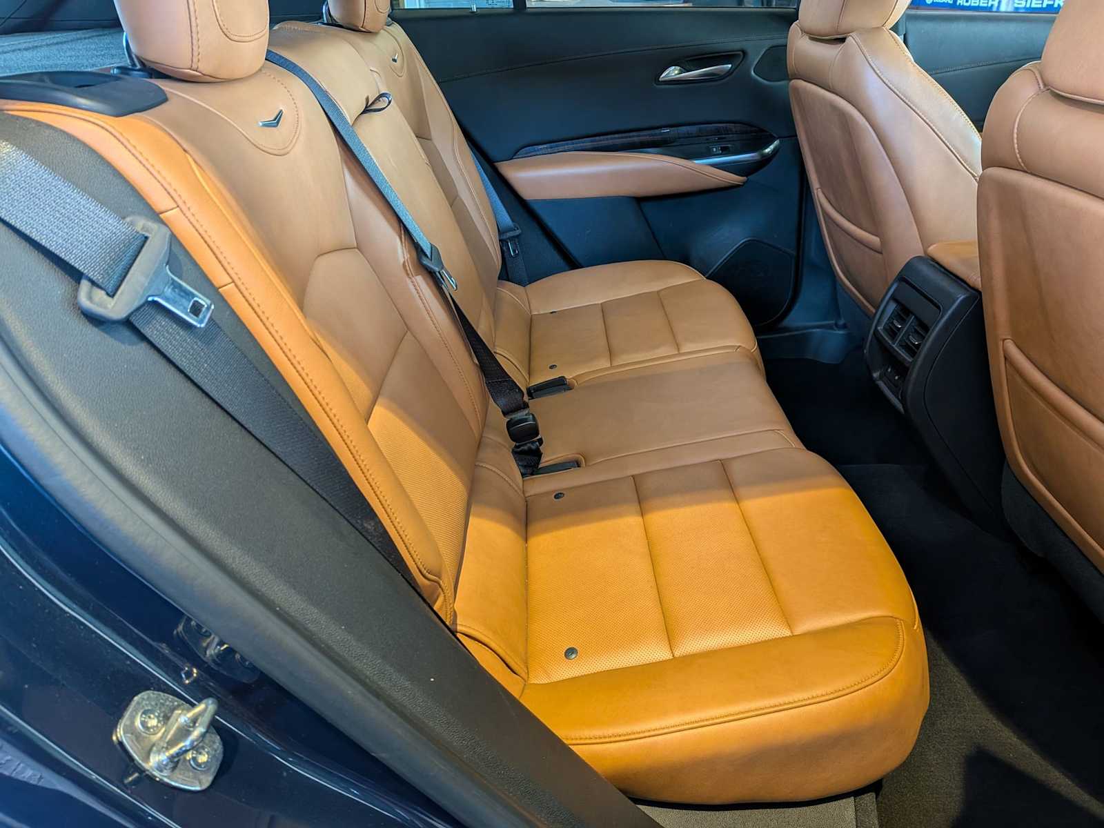 Thumbnail: 2019 Cadillac XT4 - 18