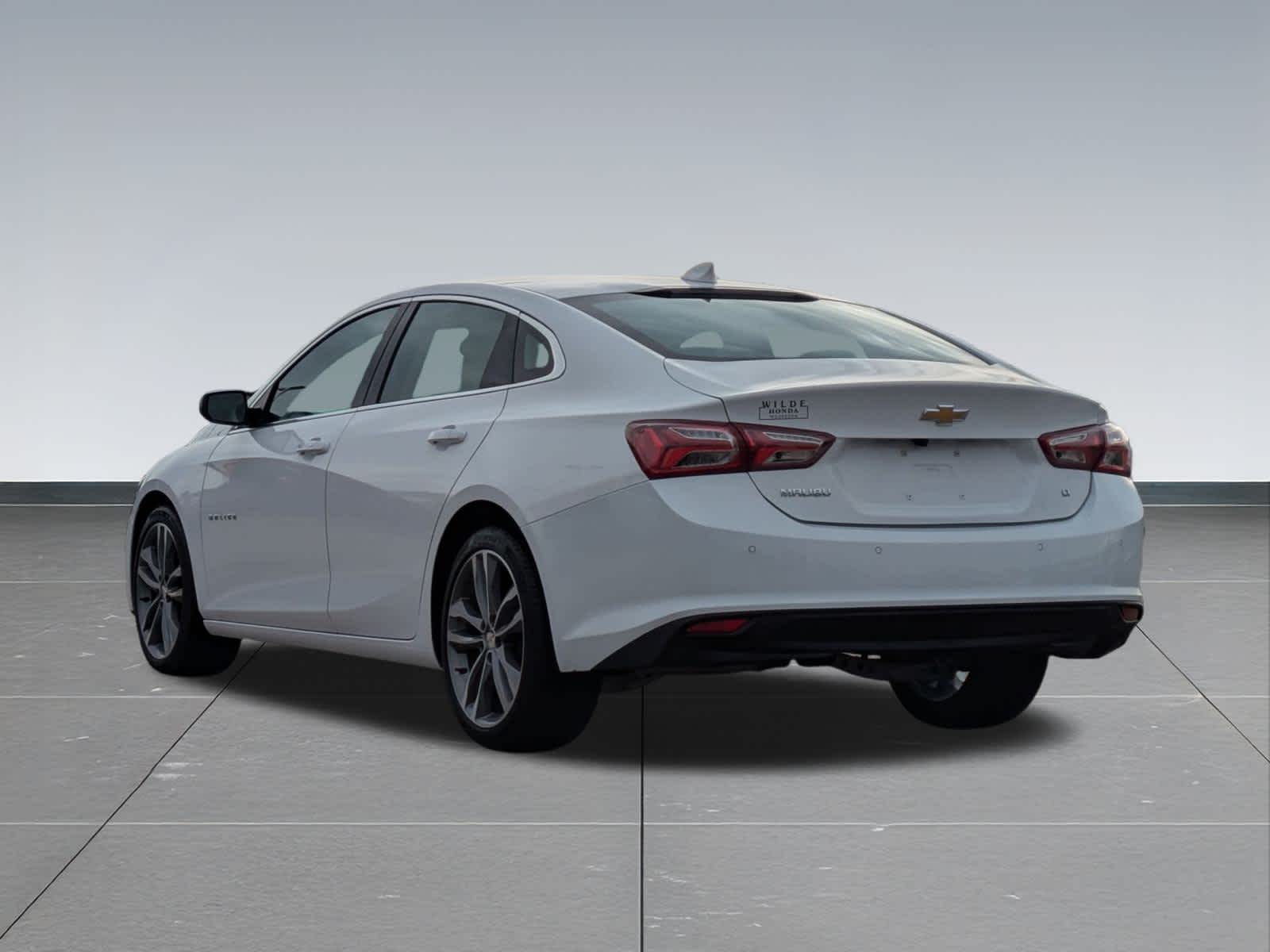 Thumbnail: 2024 Chevrolet Malibu - 4