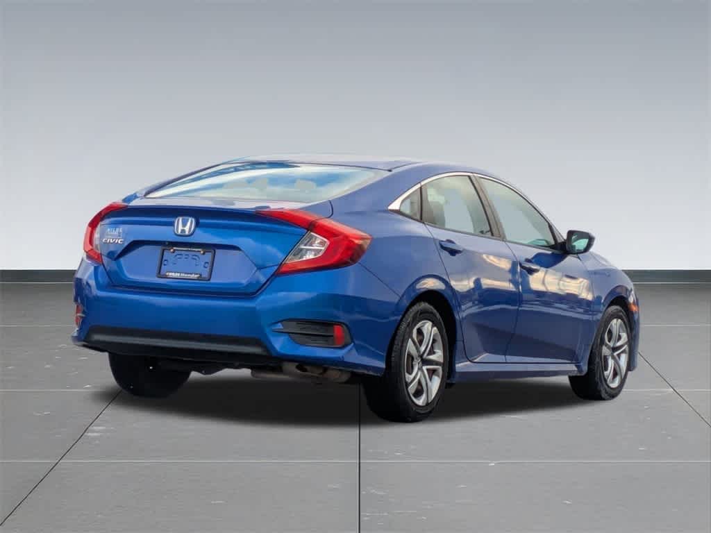 Thumbnail: 2016 Honda Civic - 6