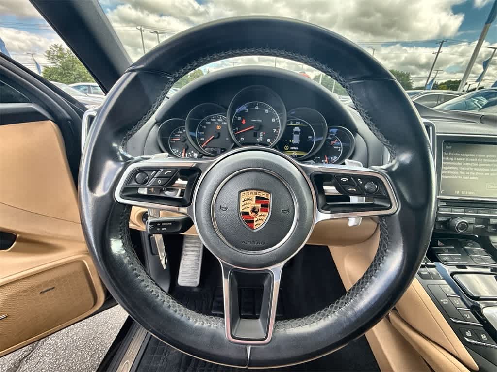 Thumbnail: 2016 Porsche Cayenne - 22