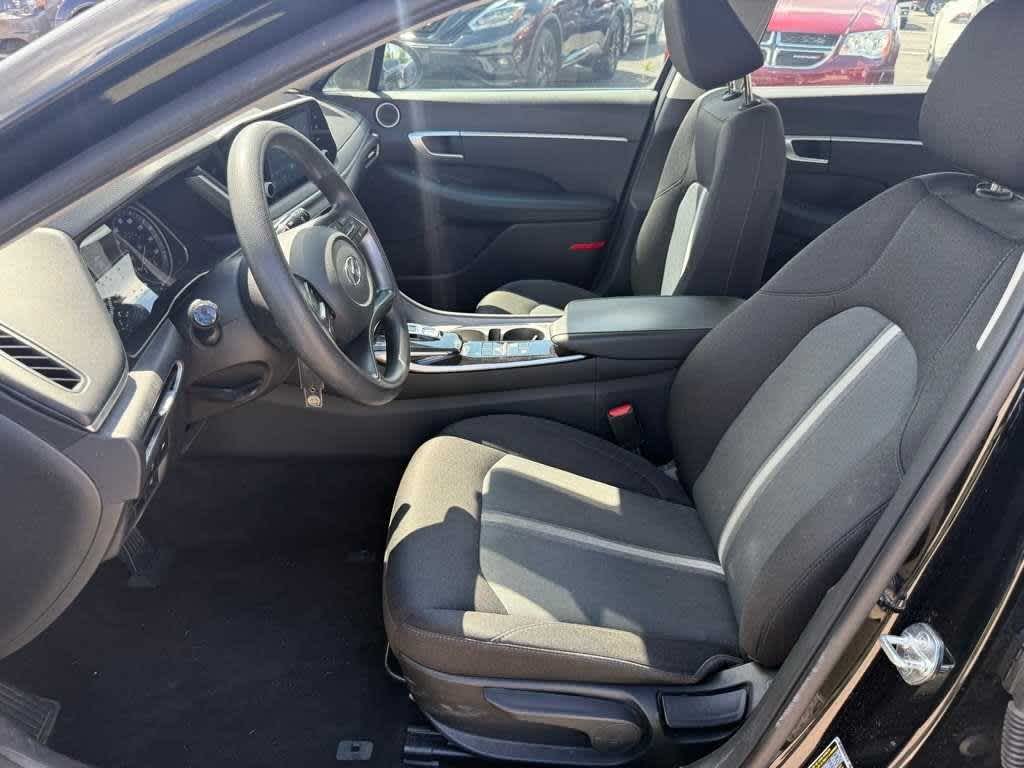 Thumbnail: 2020 Hyundai Sonata - 10