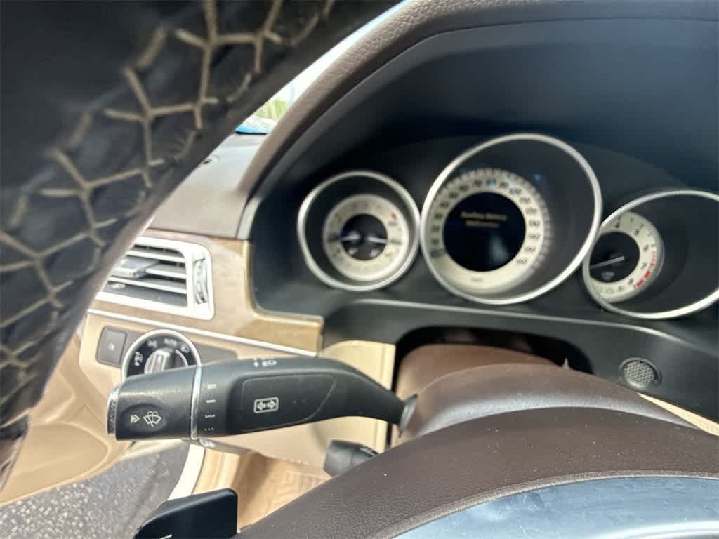 Thumbnail: 2015 Mercedes-Benz E-Class - 25
