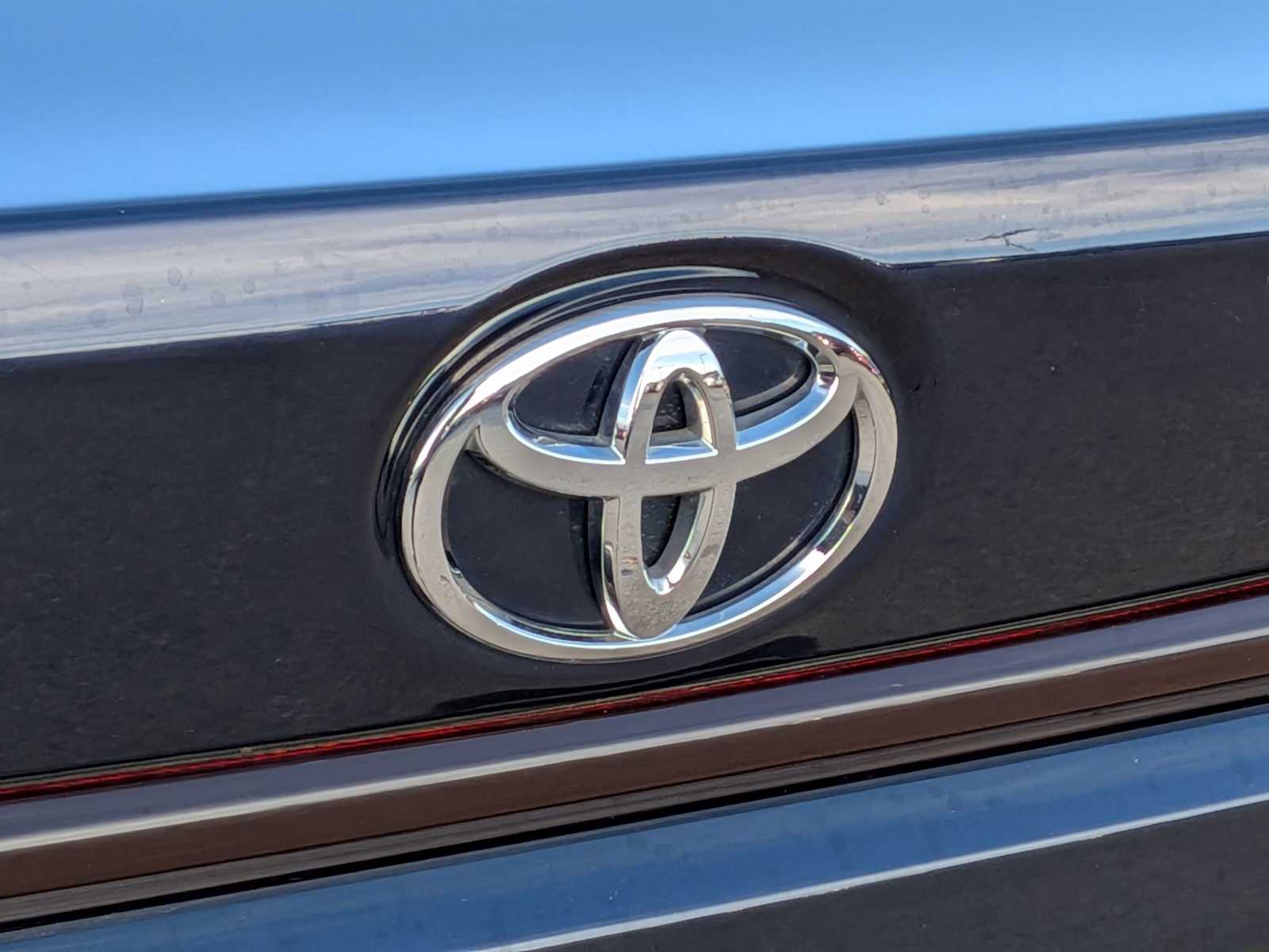 Thumbnail: 2022 Toyota Corolla - 11