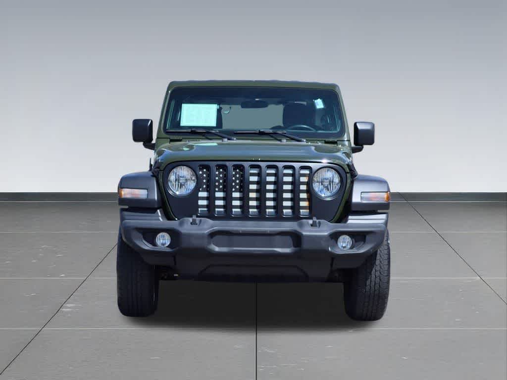 Thumbnail: 2021 Jeep Wrangler - 12