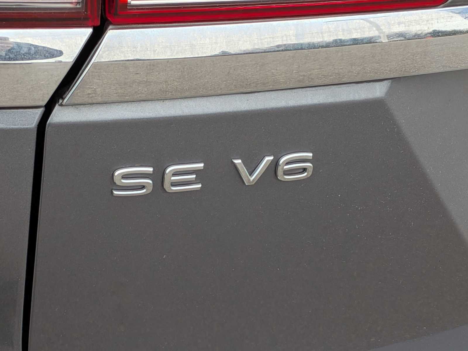 Thumbnail: 2022 Volkswagen Atlas - 12