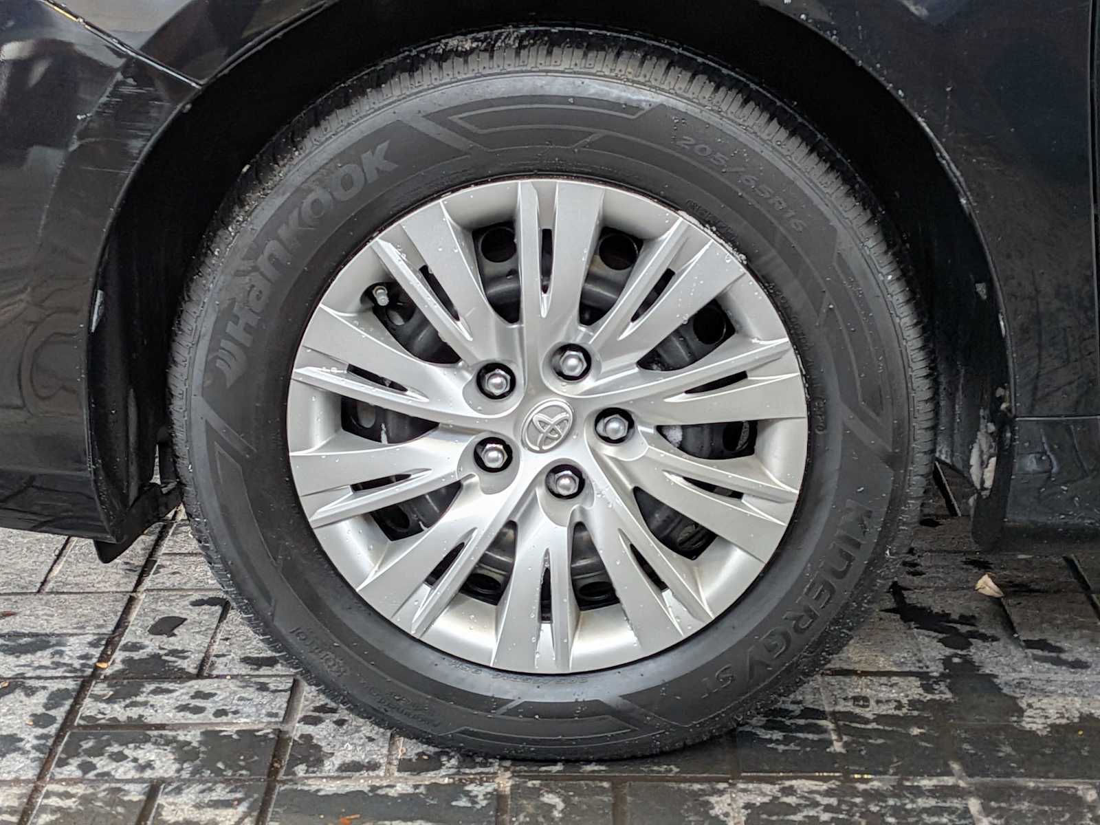 Thumbnail: 2013 Toyota Camry - 13