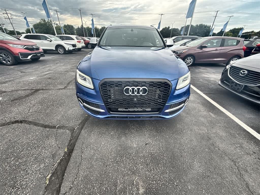 Thumbnail: 2015 Audi SQ5 - 9