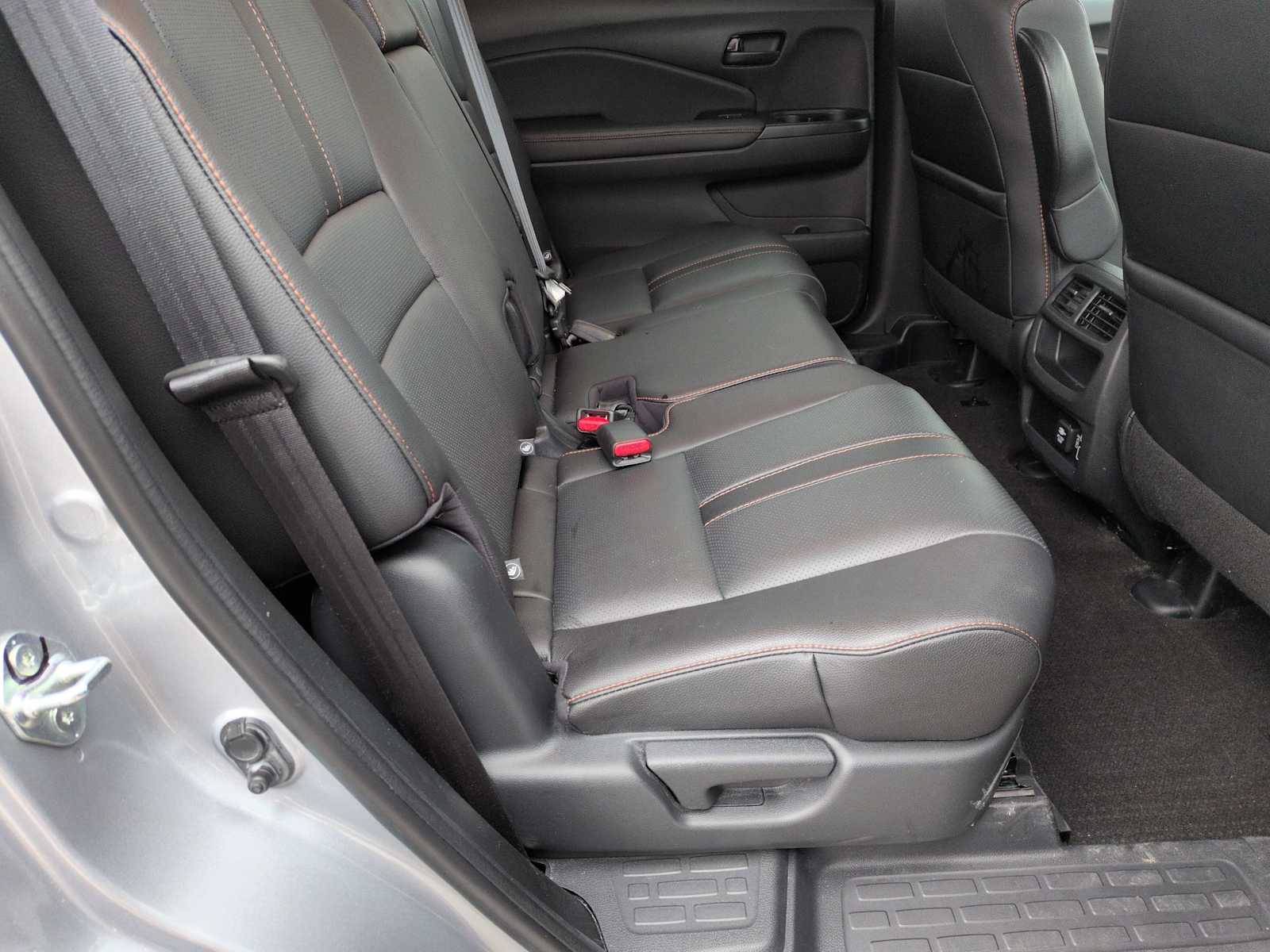 Thumbnail: 2023 Honda Passport - 21