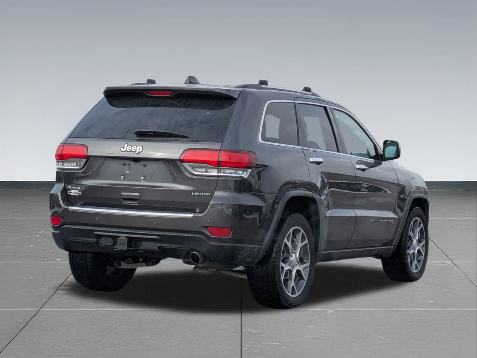 Thumbnail: 2020 Jeep Grand Cherokee - 6