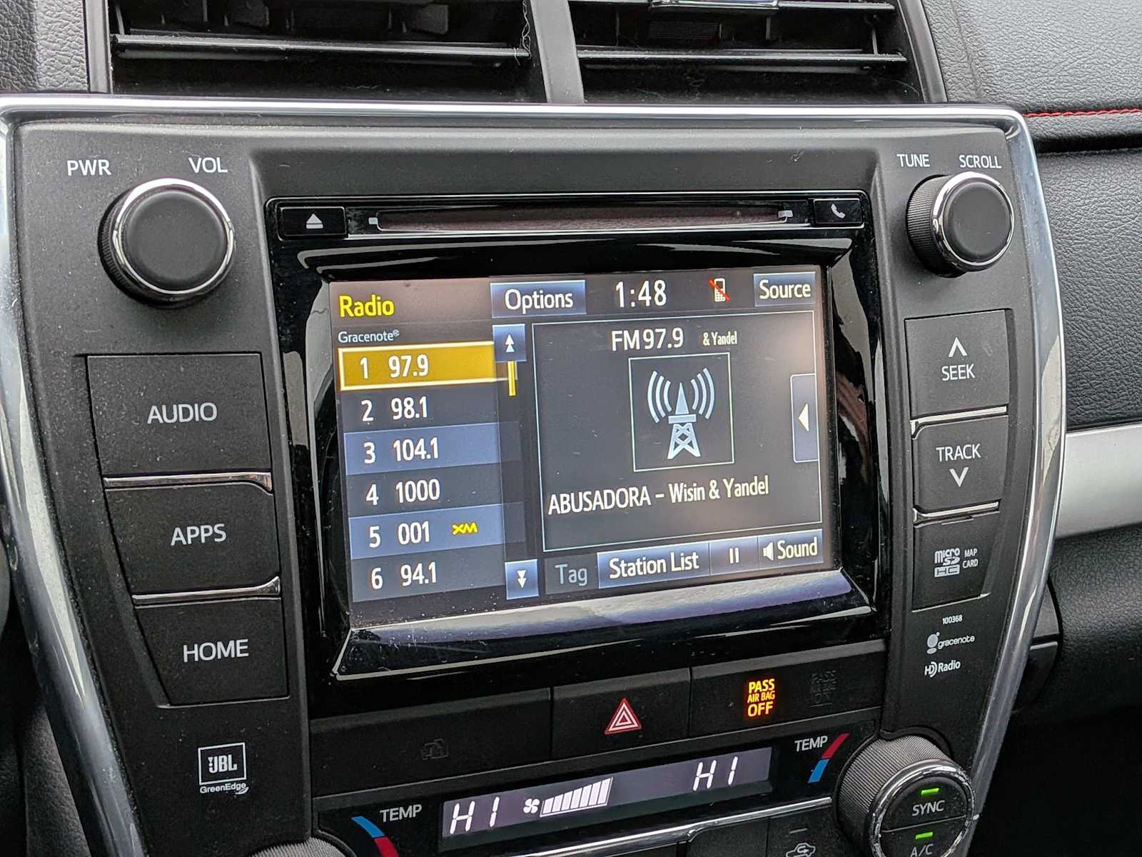 Thumbnail: 2015 Toyota Camry - 28