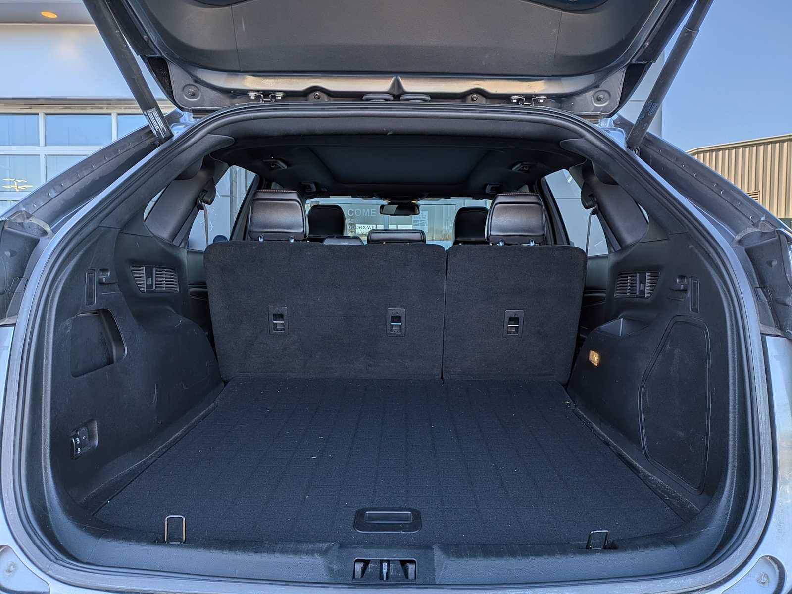 Thumbnail: 2021 Ford Edge - 31