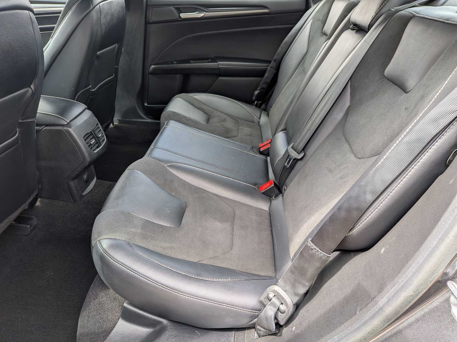 Thumbnail: 2019 Ford Fusion - 15