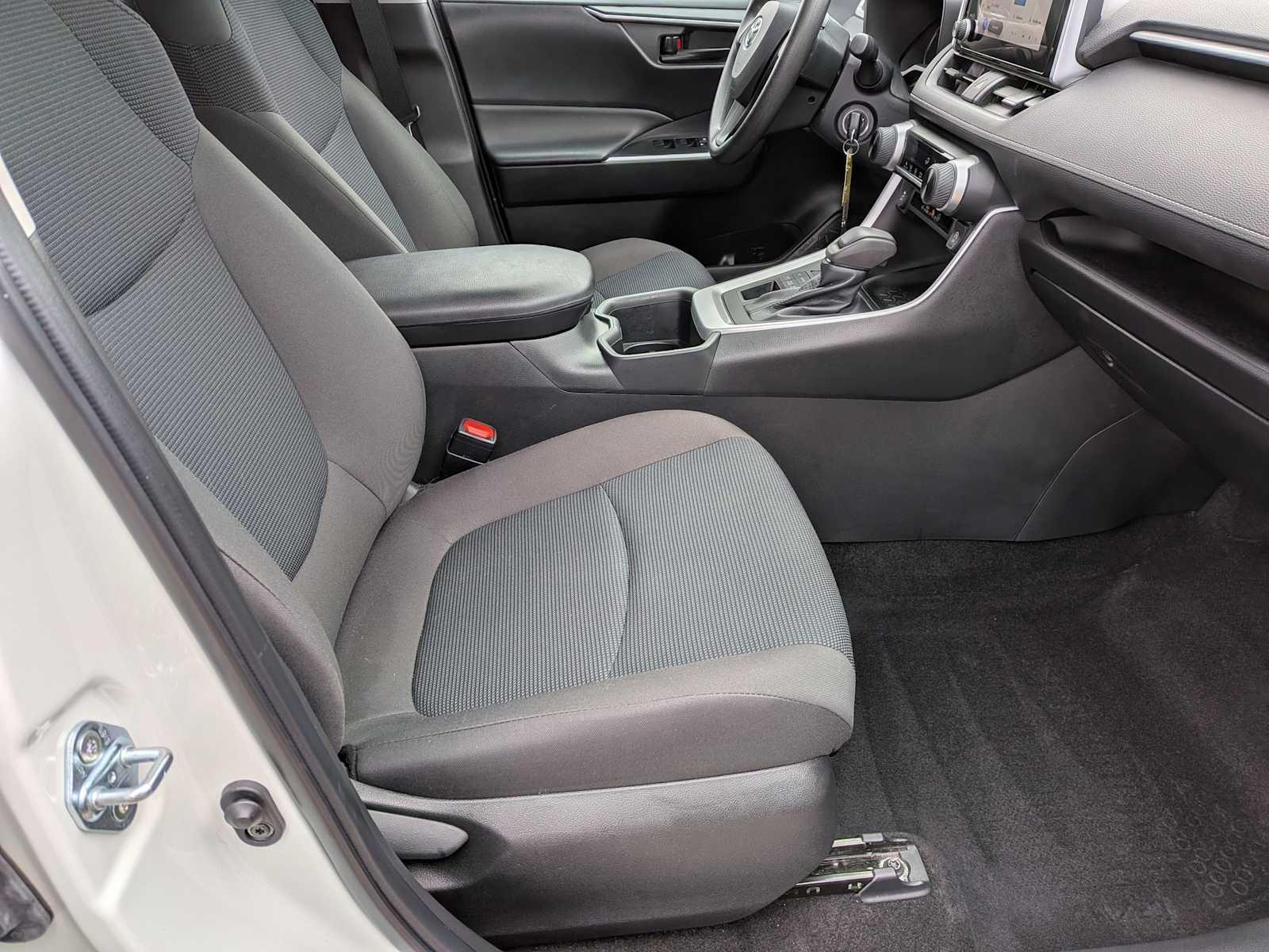 Thumbnail: 2023 Toyota RAV4 - 19