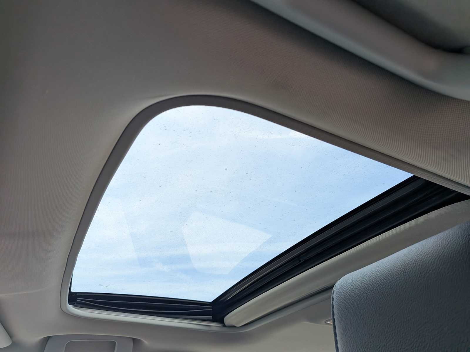 Thumbnail: 2016 Toyota Corolla - 17