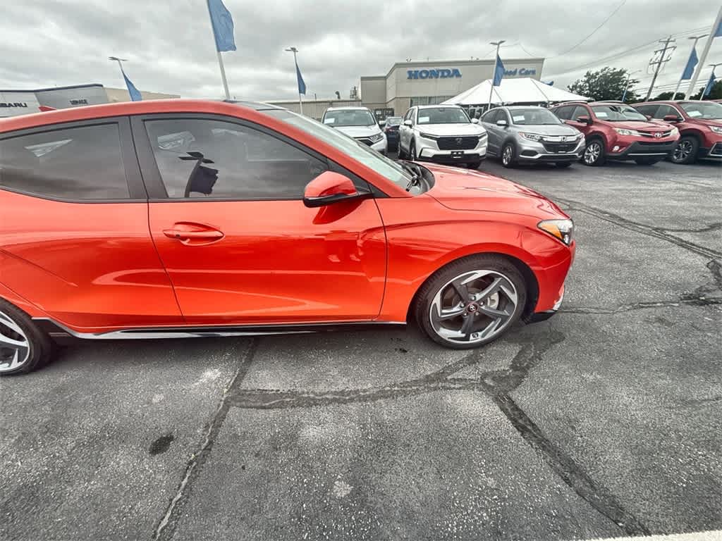 Thumbnail: 2020 Hyundai Veloster - 8