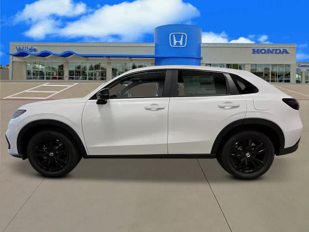 2026 Honda HR-V Sport photo 2