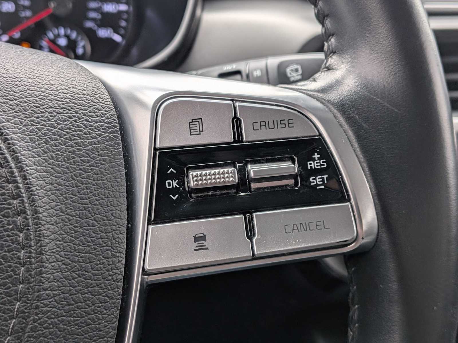 Thumbnail: 2020 Kia Telluride - 23