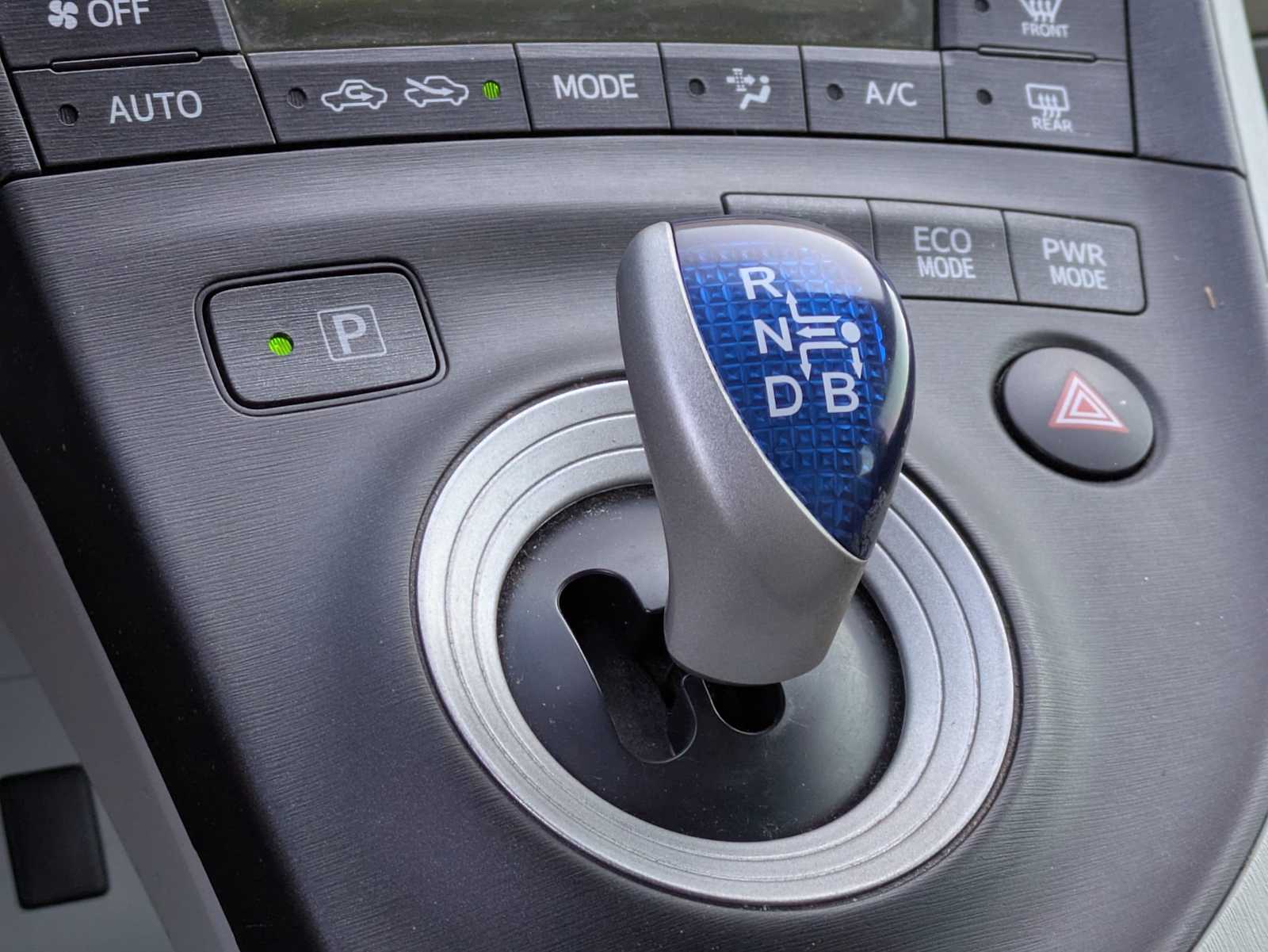 Thumbnail: 2011 Toyota Prius - 27