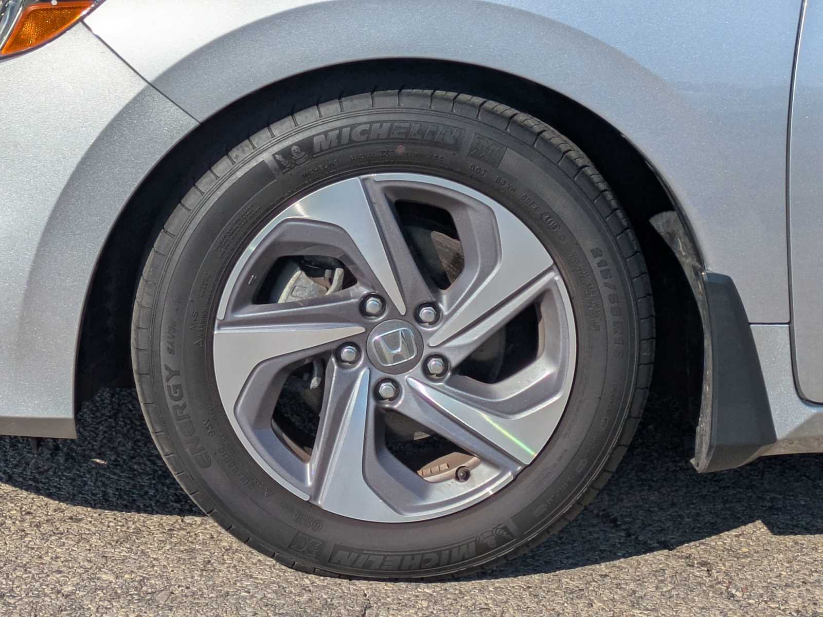 Thumbnail: 2020 Honda Insight - 13