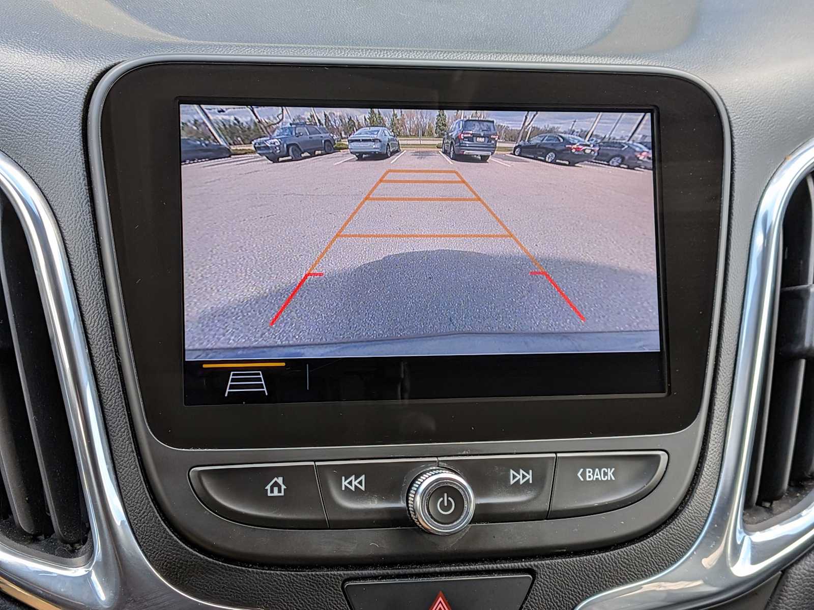 Thumbnail: 2020 Chevrolet Equinox - 27