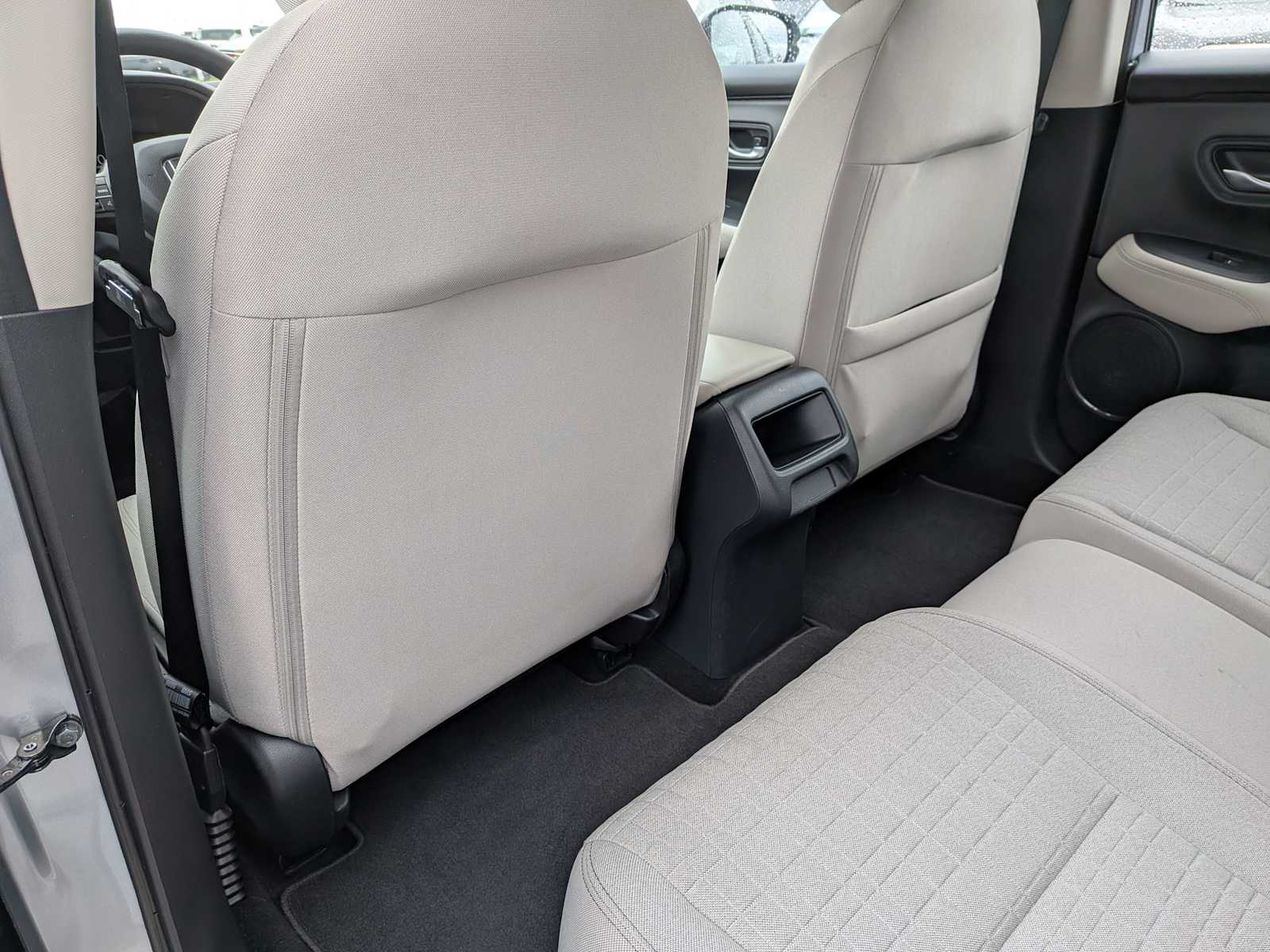 2025 Honda HR-V LX - Photo 16