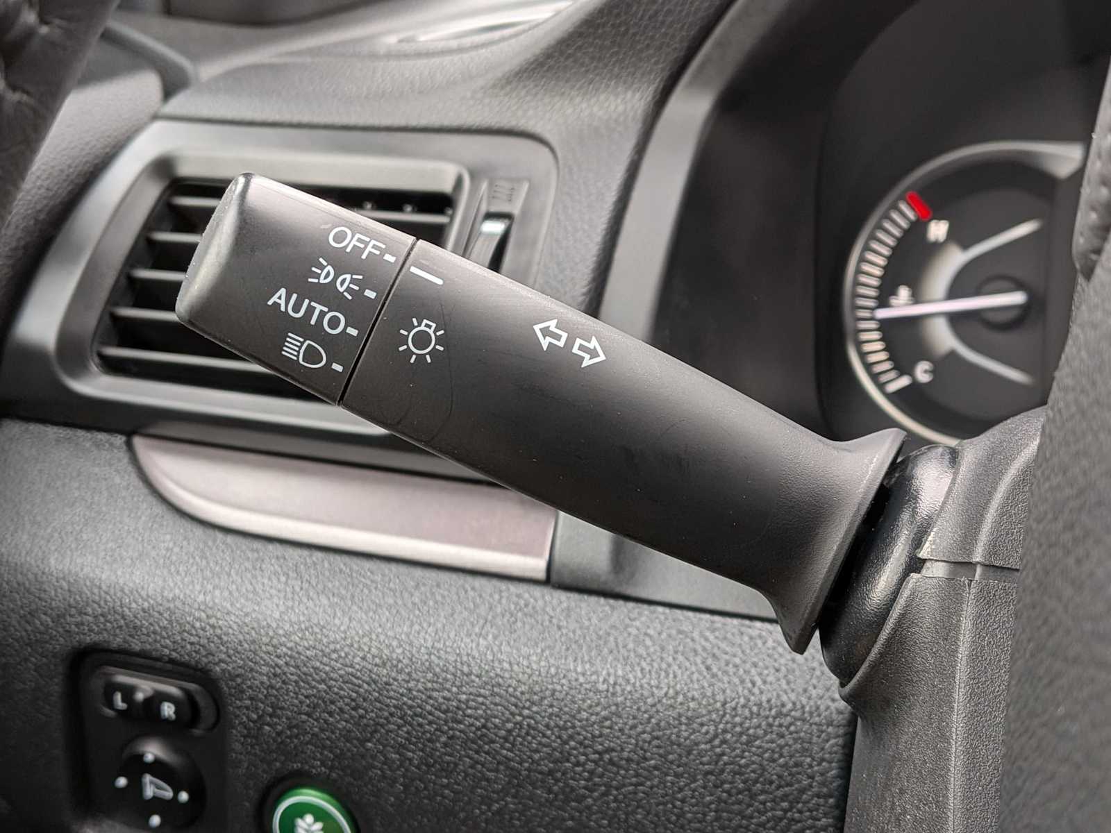 Thumbnail: 2023 Honda Passport - 27