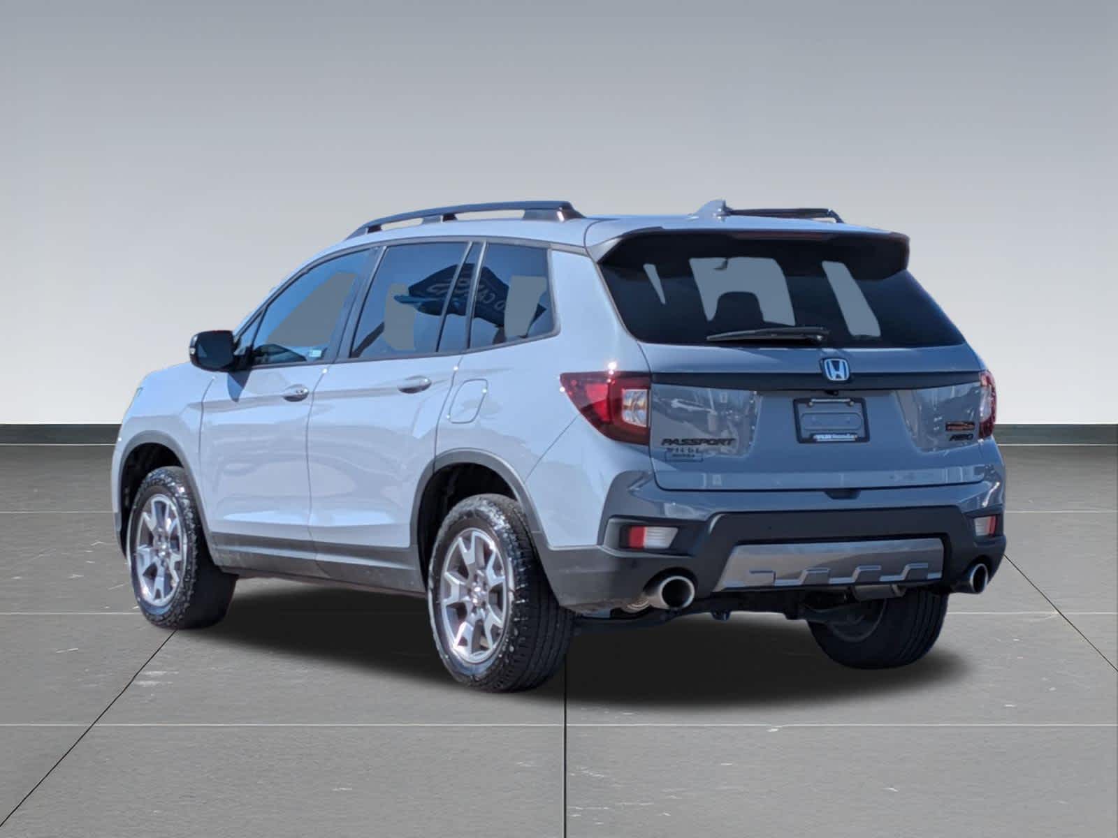 Thumbnail: 2023 Honda Passport - 3