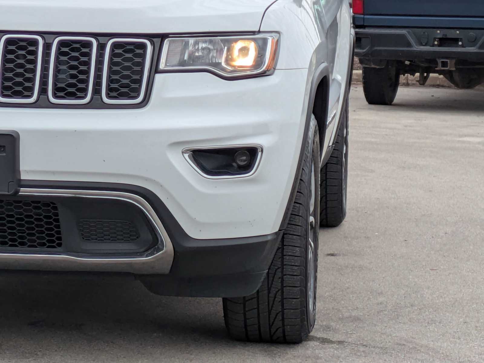 Thumbnail: 2021 Jeep Grand Cherokee - 10