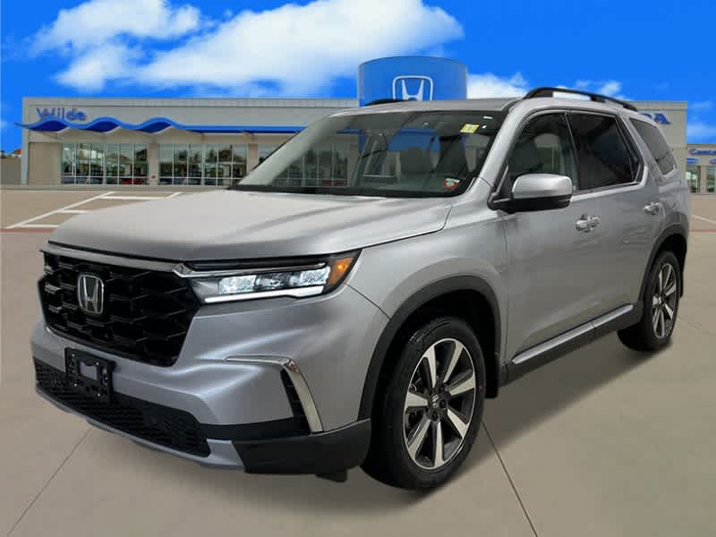 2025 Honda Pilot Touring -
                  Waukesha, WI