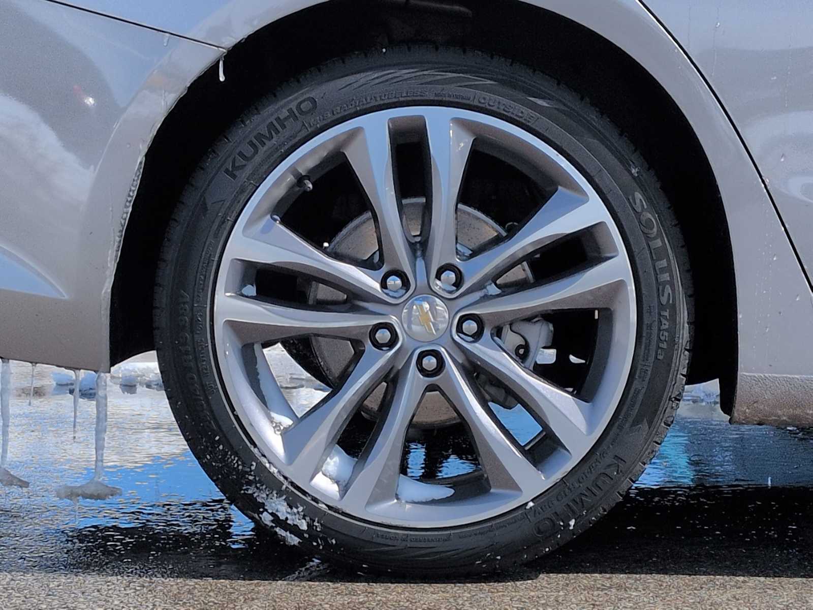 Thumbnail: 2023 Chevrolet Malibu - 14