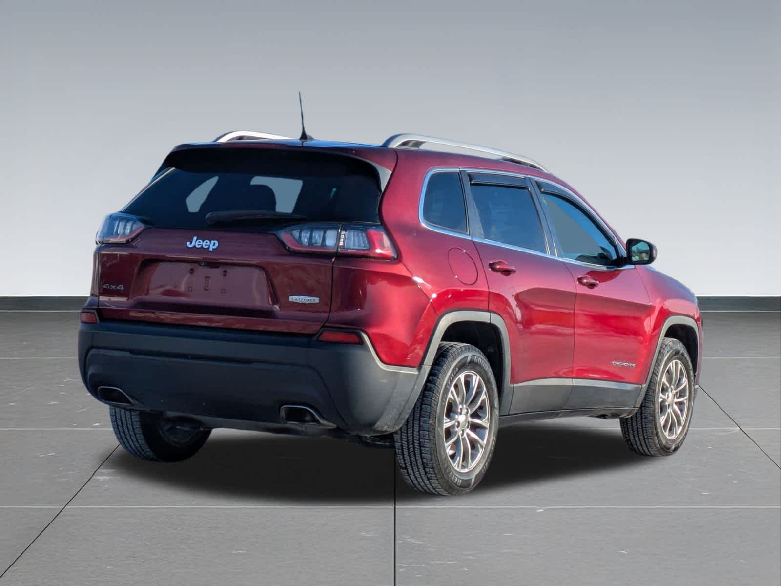 Thumbnail: 2019 Jeep Cherokee - 6
