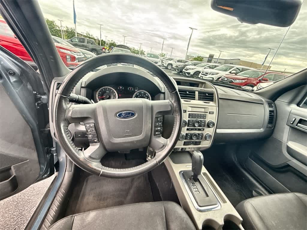 Thumbnail: 2012 Ford Escape - 14