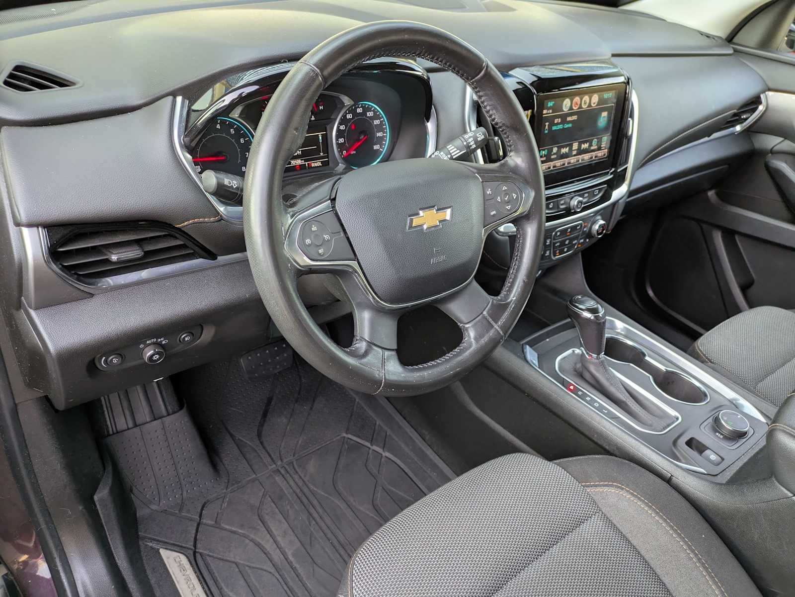 Thumbnail: 2019 Chevrolet Traverse - 2