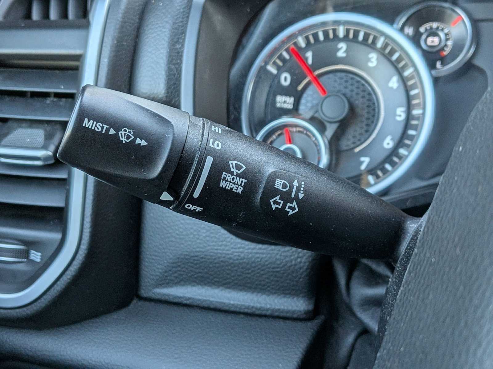 Thumbnail: 2019 RAM 1500 - 25