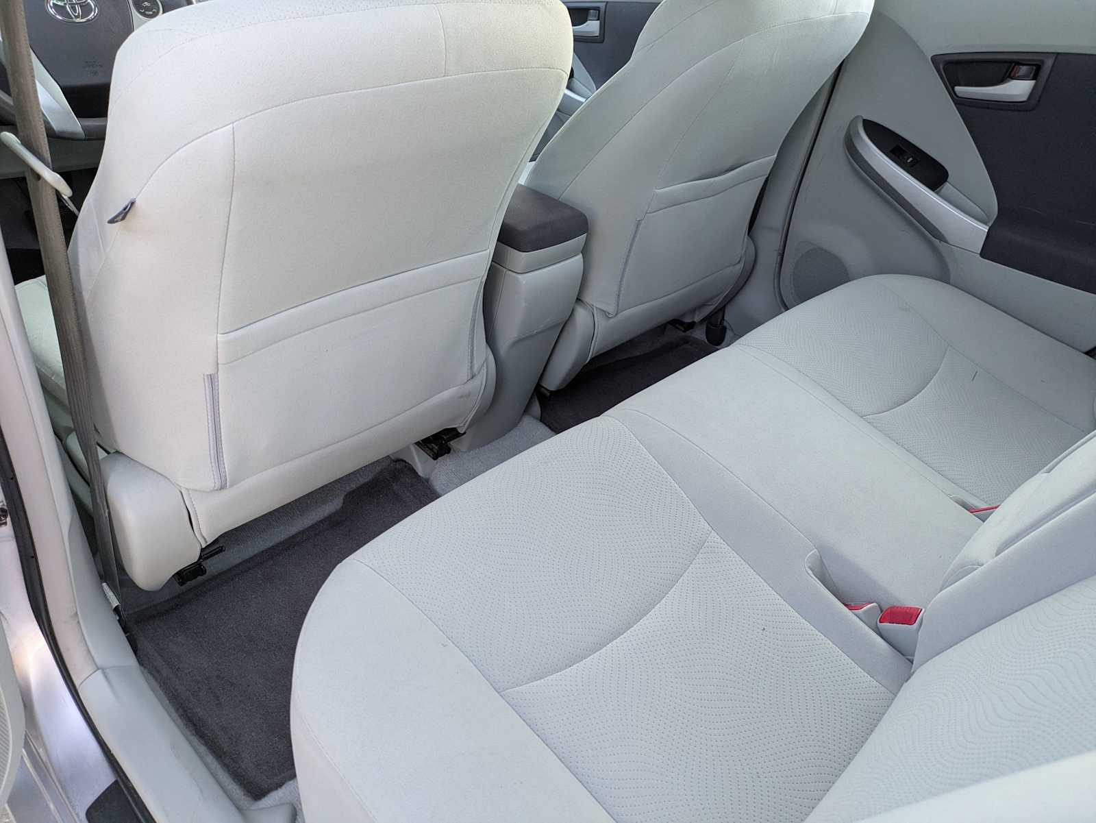 Thumbnail: 2011 Toyota Prius - 16