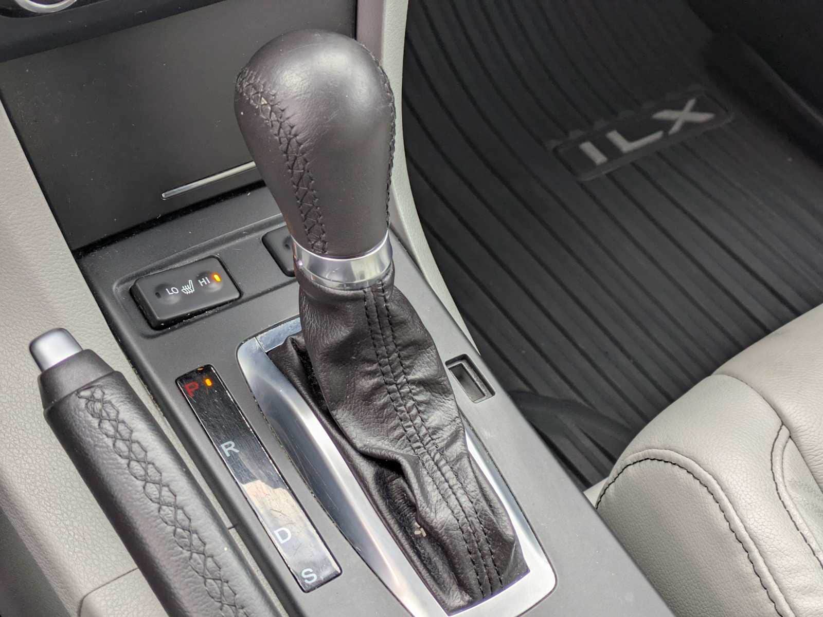 Thumbnail: 2019 Acura ILX - 32