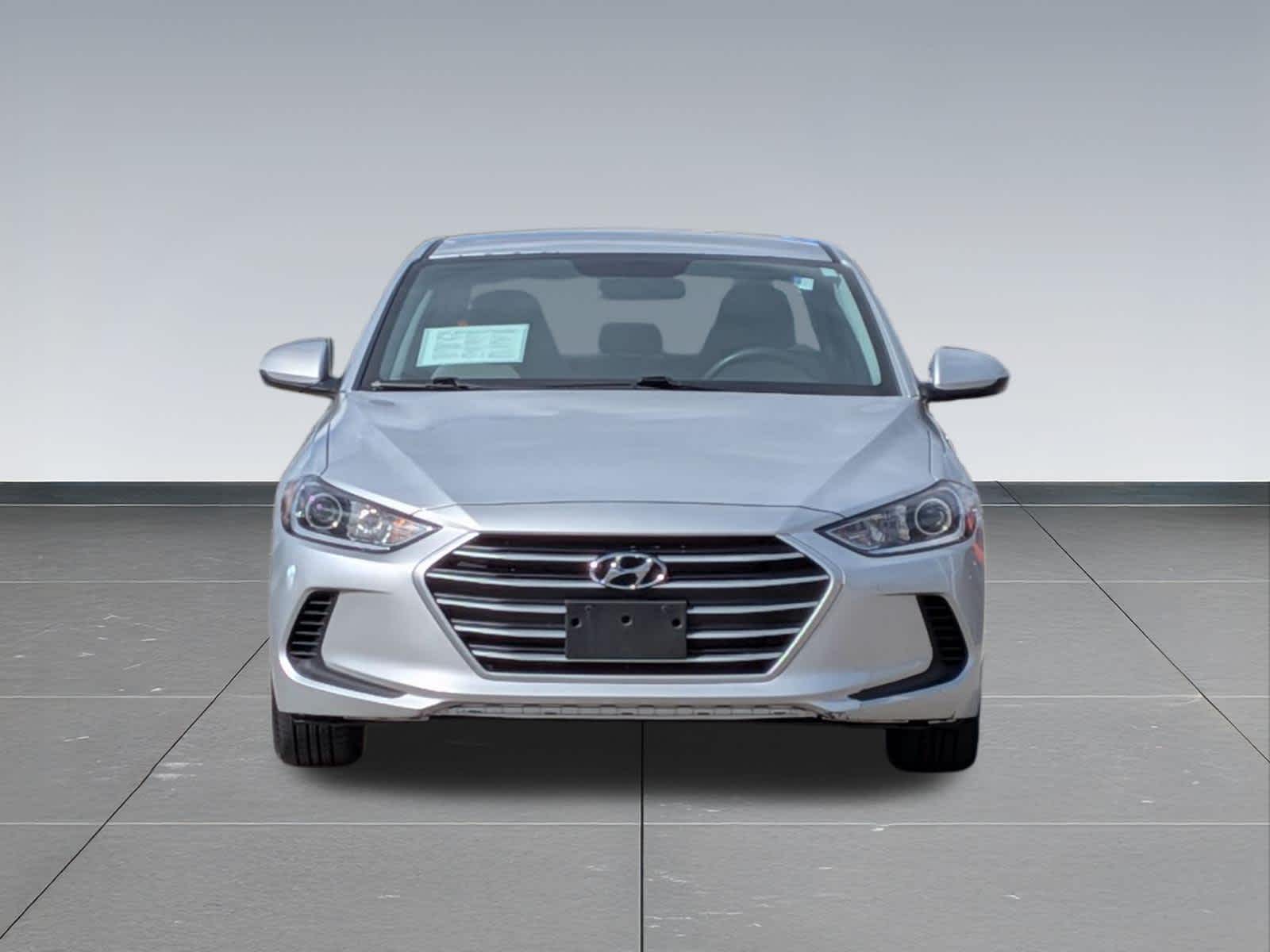 Thumbnail: 2018 Hyundai Elantra - 8