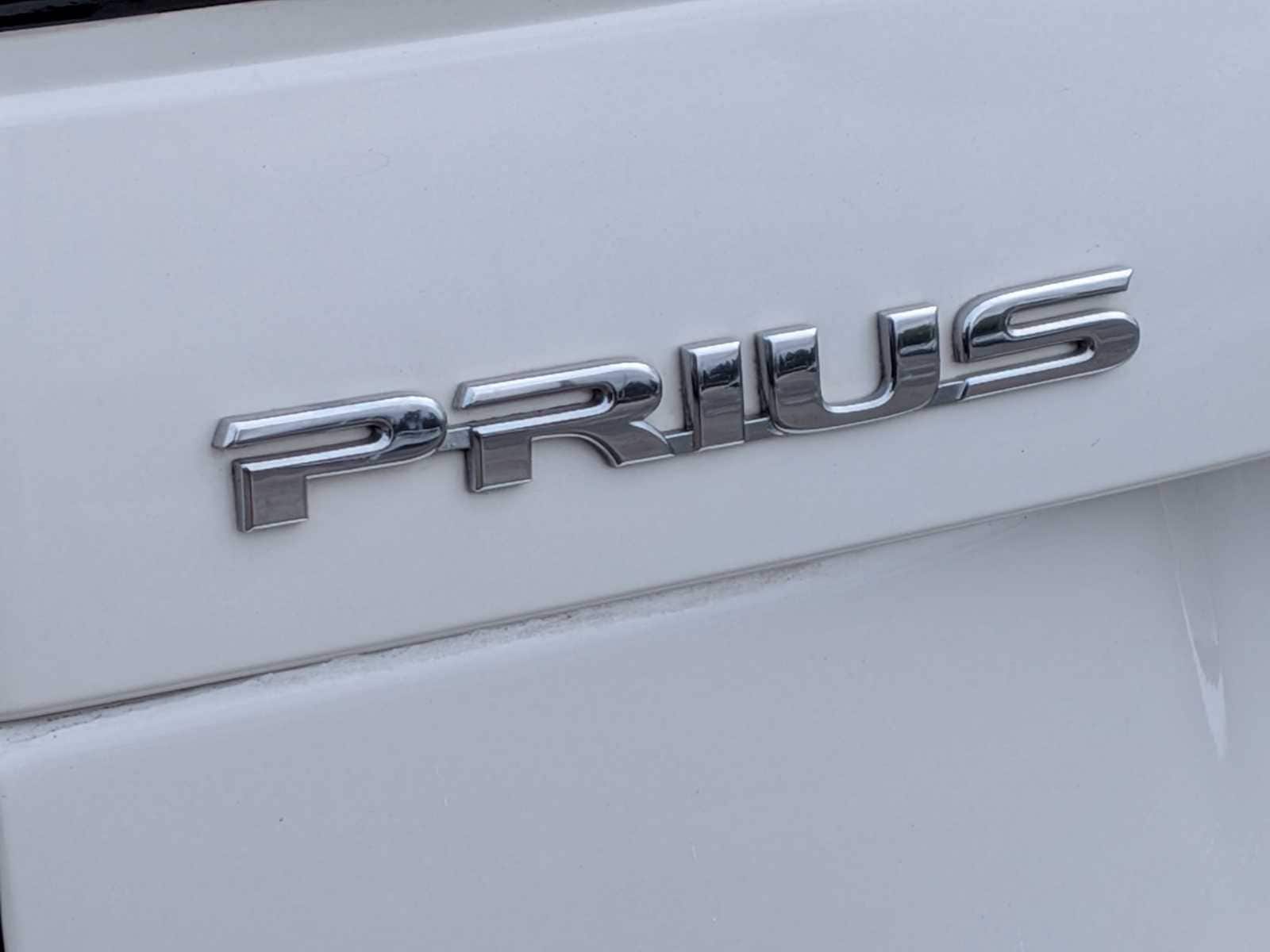 Thumbnail: 2013 Toyota Prius - 12