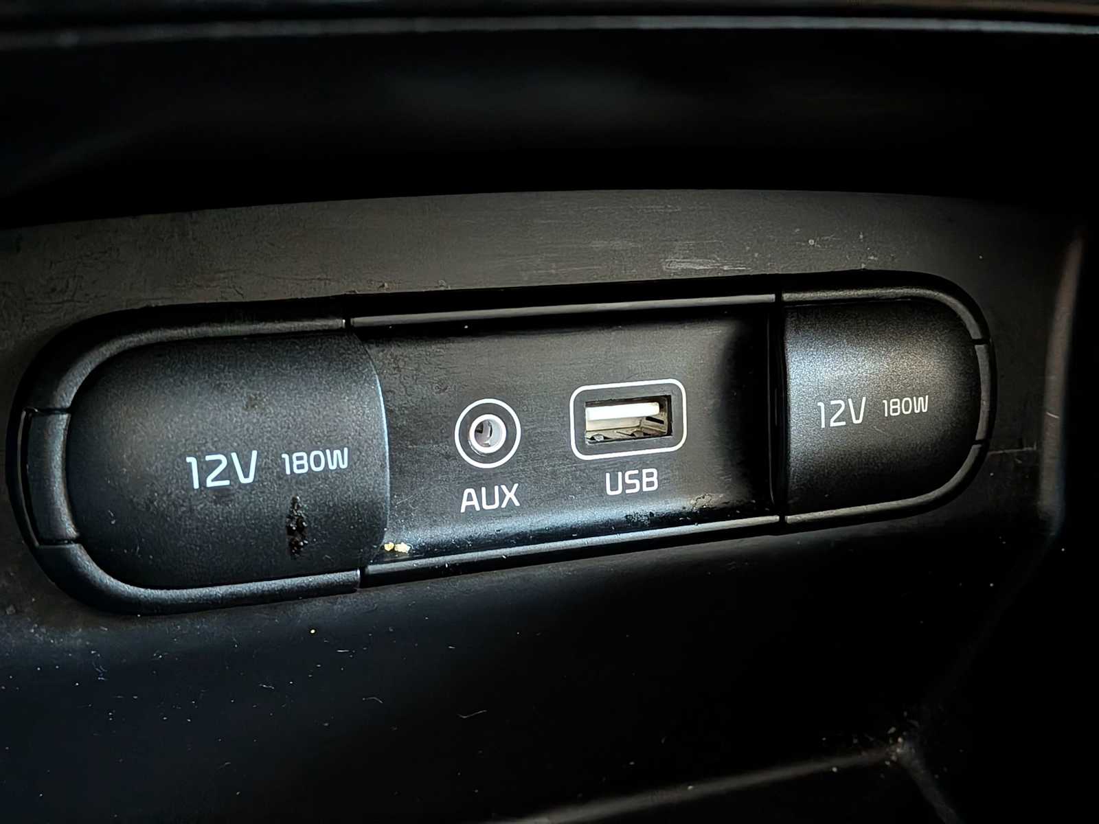 Thumbnail: 2018 Kia Sorento - 31