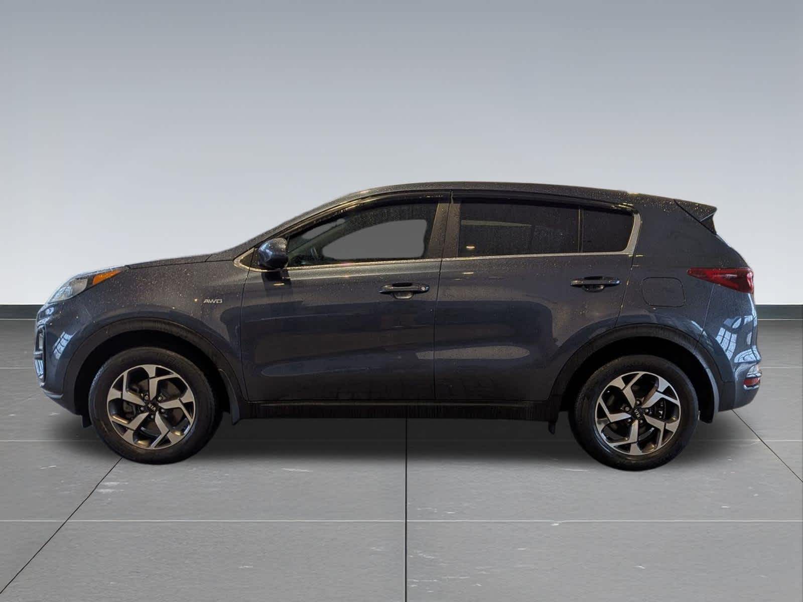 Thumbnail: 2020 Kia Sportage - 3